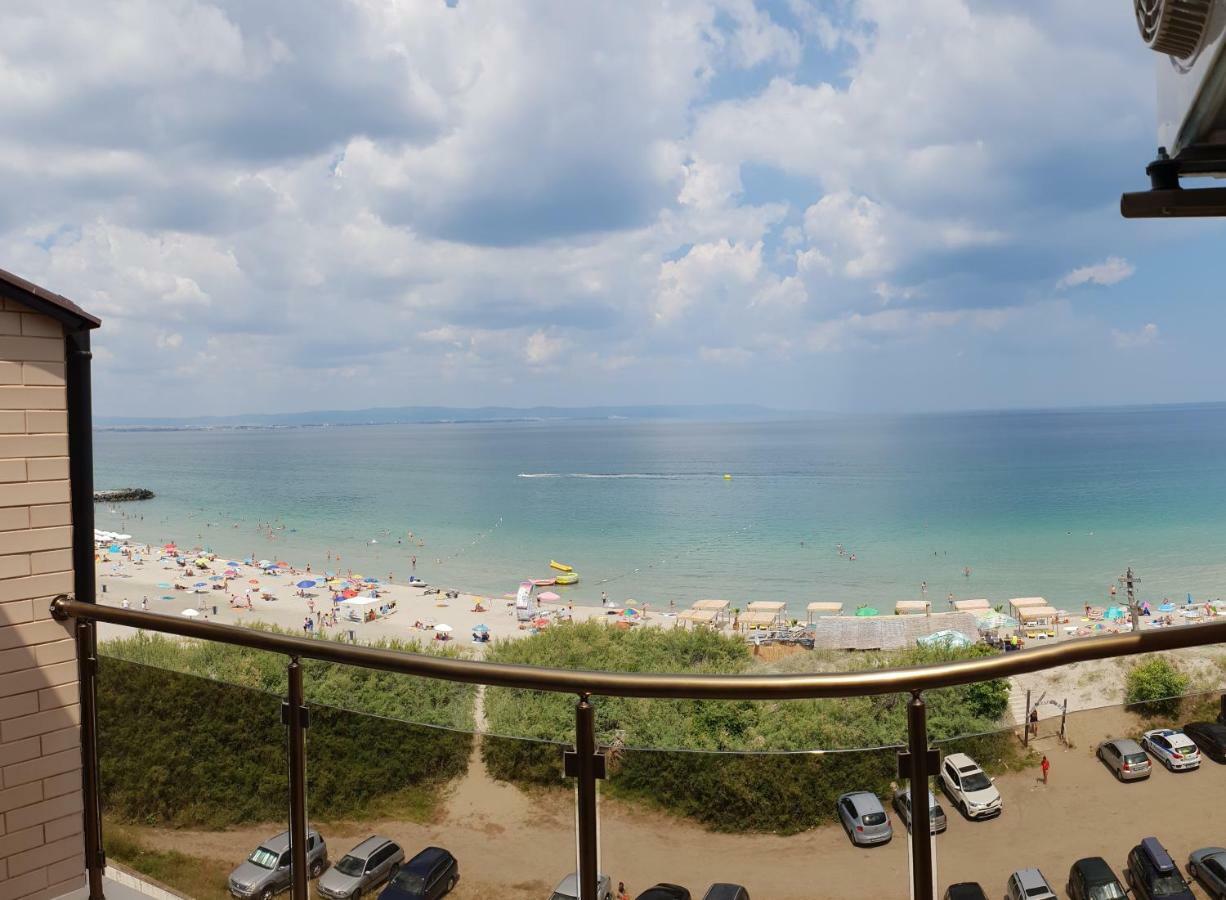 Luxury Apartment Sea Breeze Pomorie Exterior photo